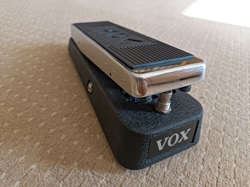 Vox v847 wah guitar effects - guitar,