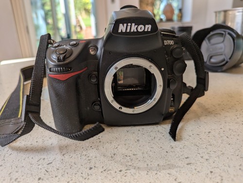 Nikon d700 digital slr camera - slr,