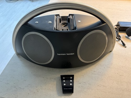 Harman kardon play dock - go,