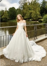 Lisa Donetti 2075 Wedding