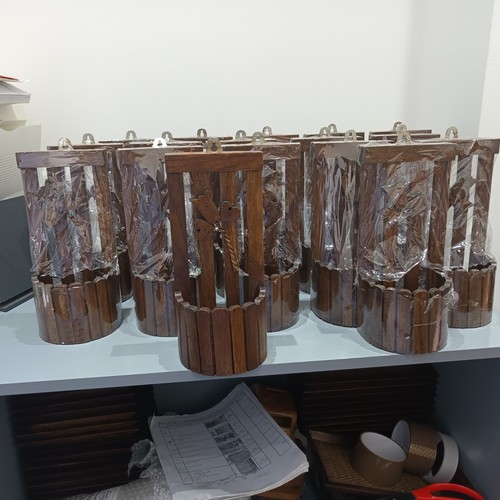 Job lot x16 wooden flowerpot - lot,