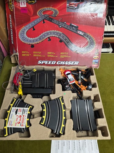 Fast lane racing speed chaser - fast,