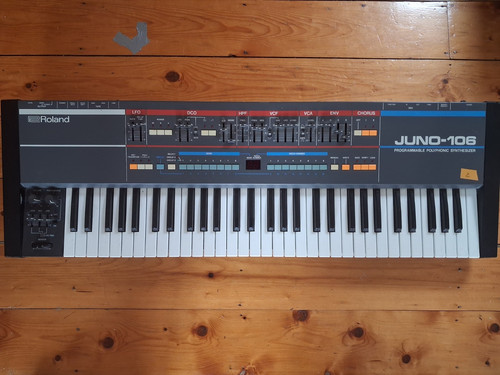 Roland juno 106 - juno, vintage