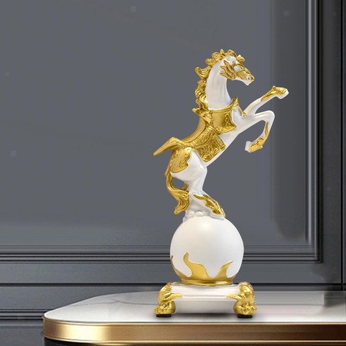Horse figurine art - horse, crafts