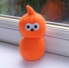 HAND KNITTED EDF ENEGY MASCOT