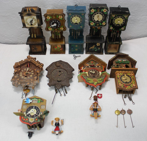 Vtg cuckoo clock lot - vtg, of