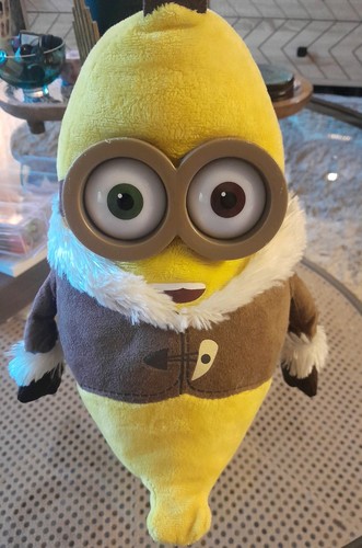 Minion kevin banana plush - minion,