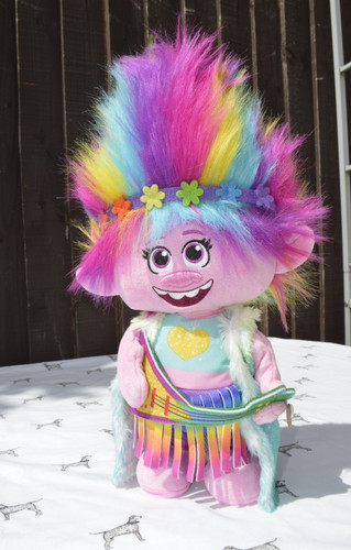Dreamworks trolls world tour - dreamworks,