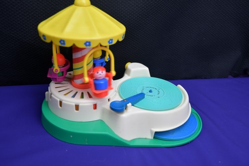 Fisher price merry round - go,