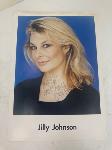 Jilly johnson signed photo - johnson,