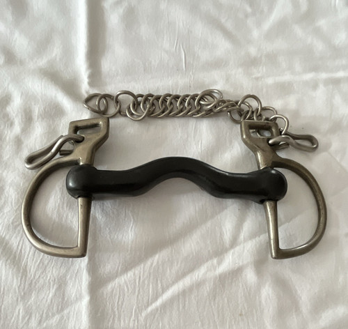 Kimblewick vulcanite horse - kimblewick,