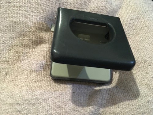 Twinlock hole punch - hole,
