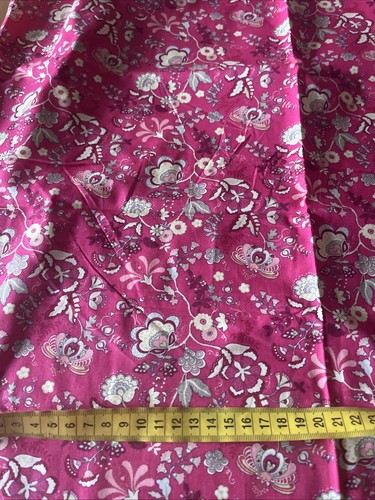 Deep berry pink jacobean - deep,