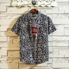 15x Men’s Festival Shirts &