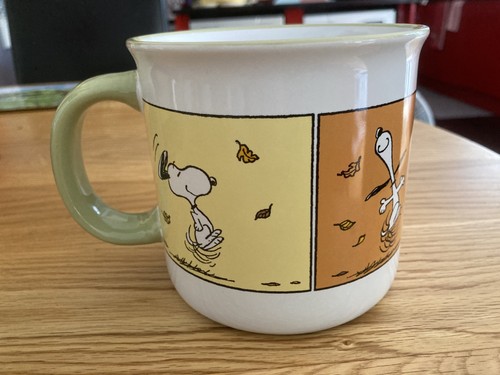 Supersize snoopy happy autumn - snoopy,