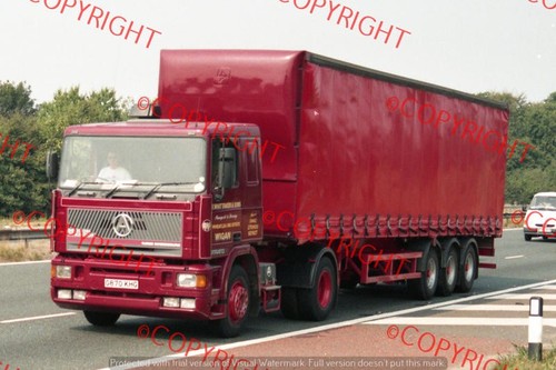 Truck photo whittaker - -,