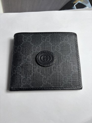 Authentic gucci wallet - authentic, gg