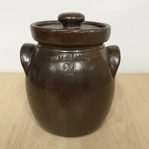 Vintage wallakra brown storage - brown,
