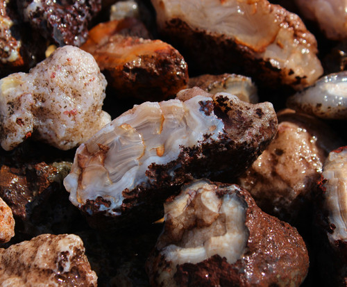 Calandria agate nodules - agate,