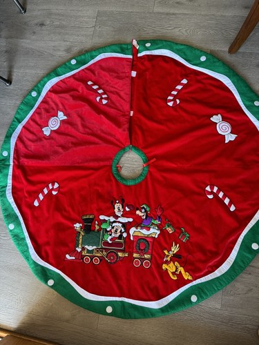 Disney christmas tree - disney,