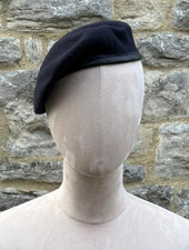 Dark navy blue berets - dark,