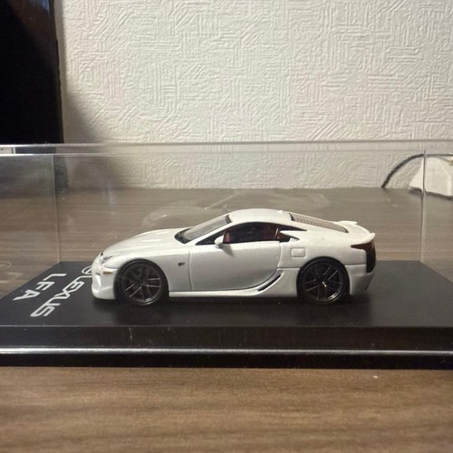 Model lexus lfa 64 - model, mini