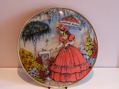 Vintage crinoline lady domed - vintage,