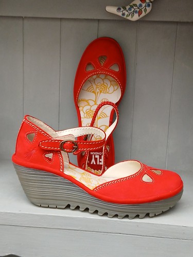 Fly london lipstick red yuna - london,
