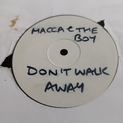 Macca the boy don t - don't, walk