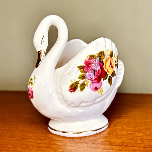 Vintage small cottage rose - small,
