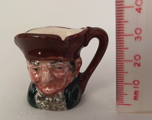Royal doulton tiny miniature - royal,