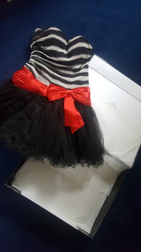 Red carpet size - size, 8