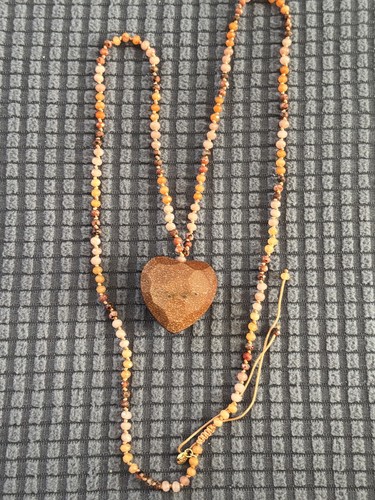 Lola rose gold sandstone - lola, heart