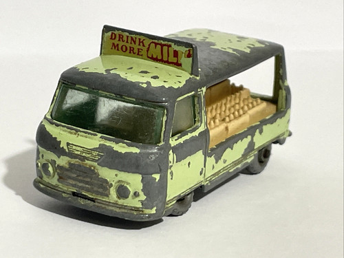 Lesney matchbox commer bottle - lesney,