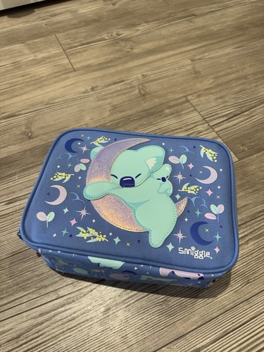 Smiggle lunch box - box, new