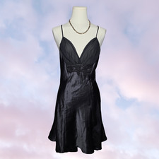 Black Vampy Long Midi V-Neck