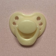 Newborn Pearly Rainbow Yellow