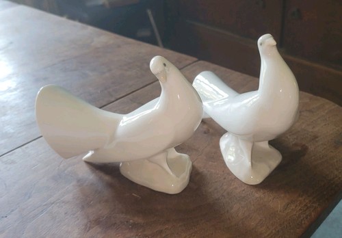 Pair 1960s vintage - pair, nao
