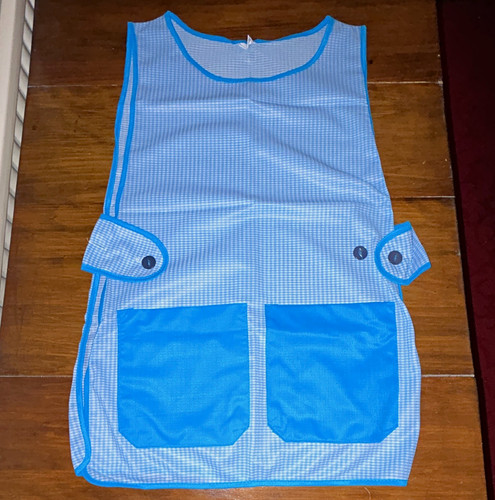 Blue white apron size - white,