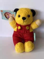 LOVELY LITTLE GOLDEN BEAR