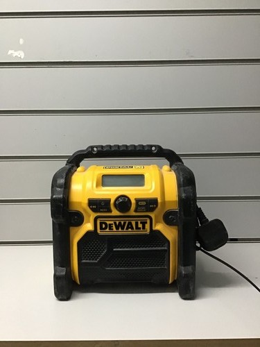Dewalt radio charger - dewalt, radio/charger