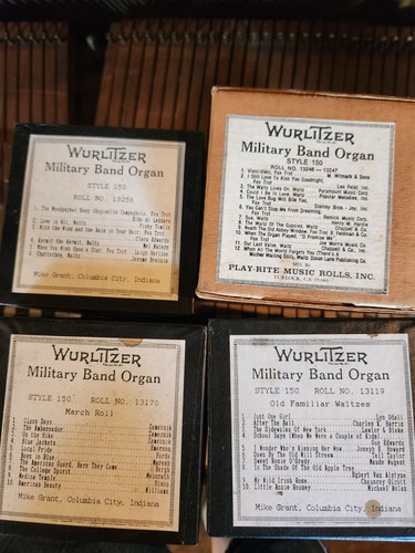 Wurlitzer 150 band organ - organ, roll