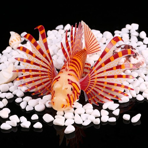 Glow dark silicone lionfish - dark,