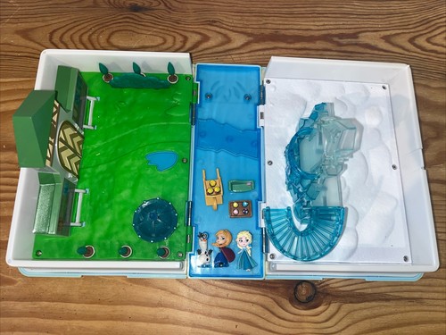 Frozen storybook playset - frozen,