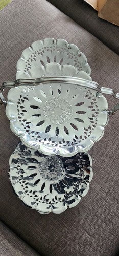 Vintage metal tier - vintage,