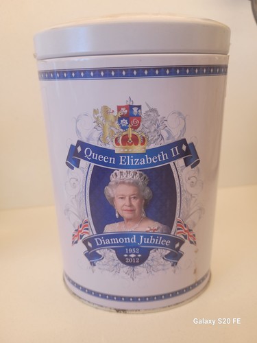 Ringtons tea caddy 2012 queen - ringtons,