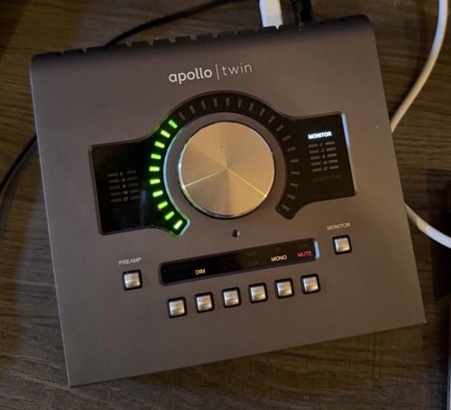 Universal audio apollo twin - universal,