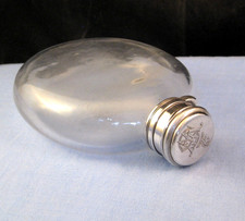 STERLING SILVER WRIGHT ARMORIAL HERALDIC UNICORN ANTIQUE HIP FLASK BAYONNET TOP