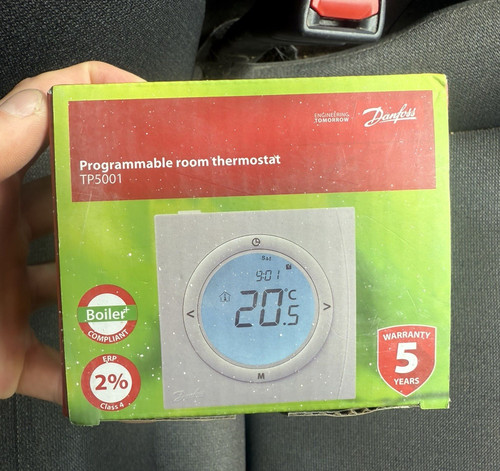 Danfoss tp5001 programmable - danfoss,