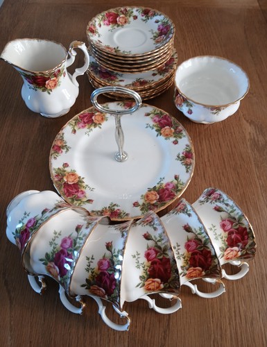 Royal albert old - royal, roses